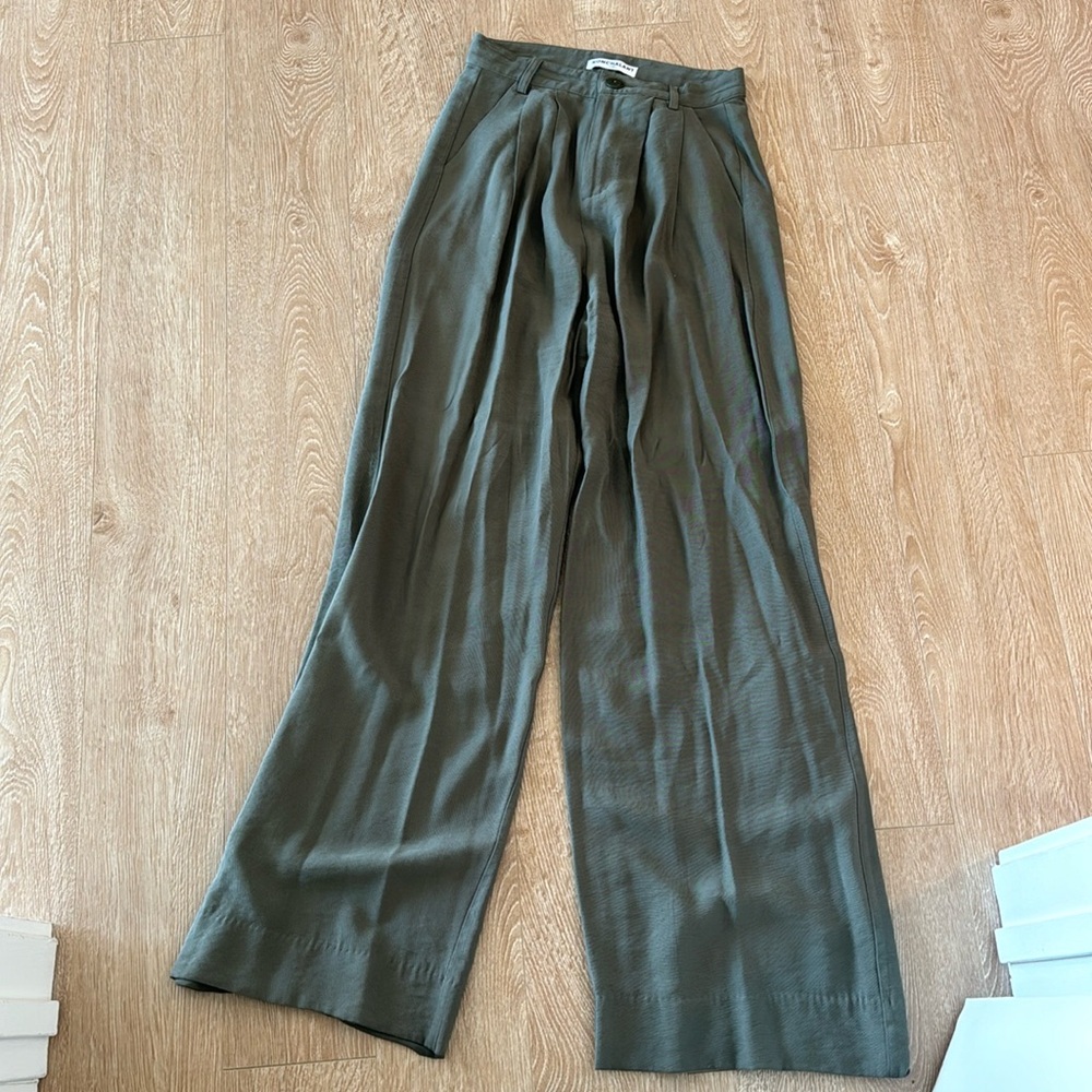 NONCHALANT PANTS (Fabi Pants)